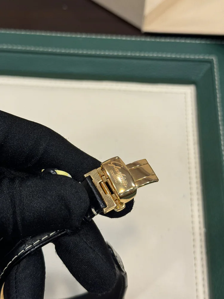 Glashütte Original Senator Karrée Panorama Date Manual Winding